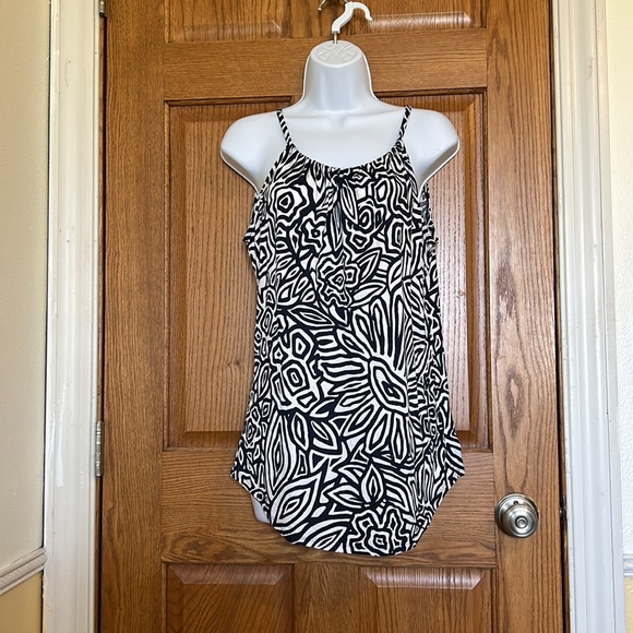 Banana Republic Navy and white Tie back Tank Top - Picture 1 of 7